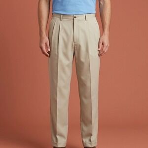 Haggar Cool 18 Pleated Front Chino Pants Mens Beige Tan Cuffed EUC